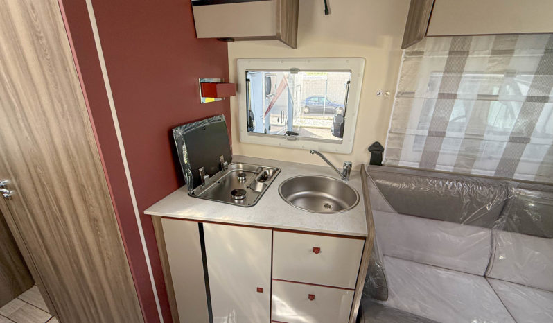Autocaravana Roller Team Kronos 267 TL Spring Edition full