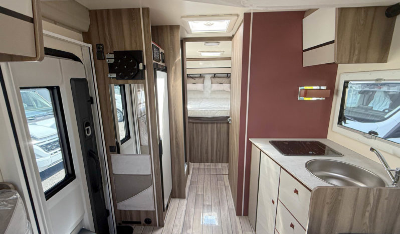 Autocaravana Roller Team Kronos 267 TL Spring Edition full